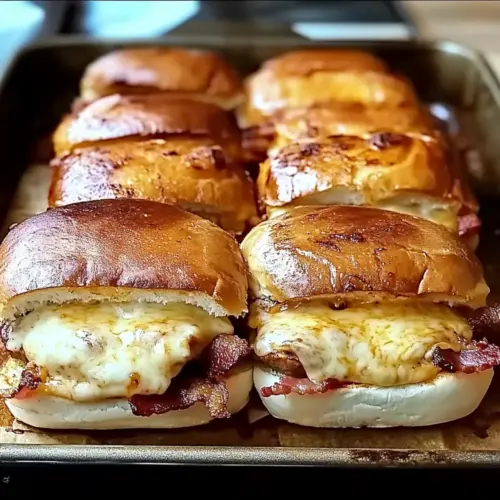 Kentucky Hot Brown Sliders