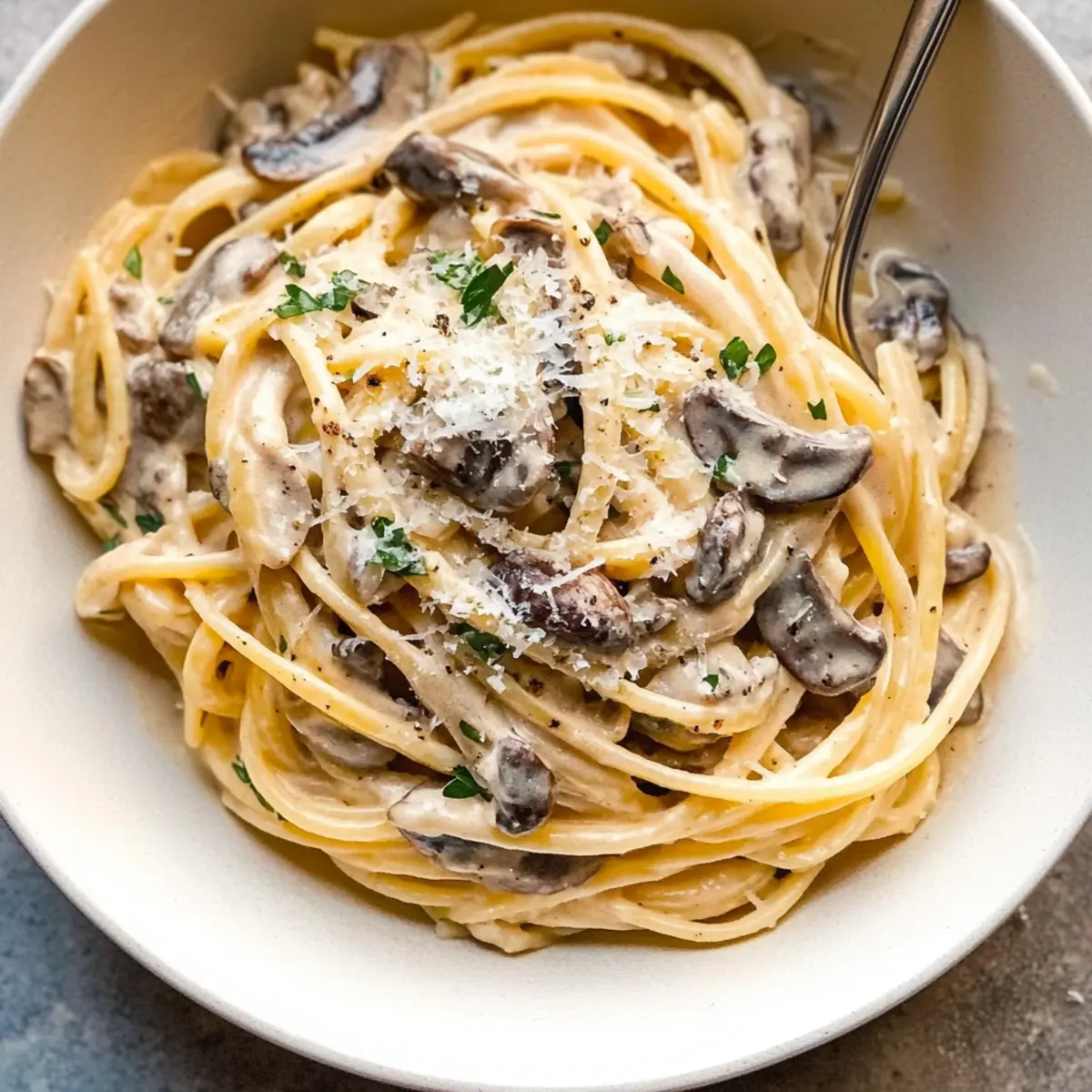 Mushroom Cream Sauce Pasta