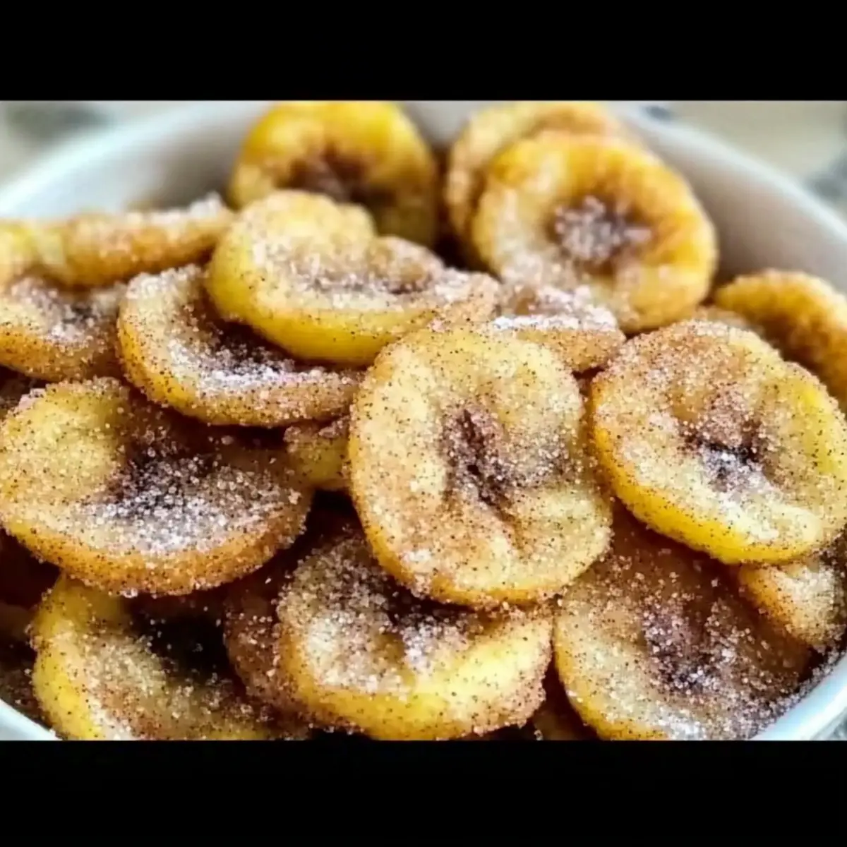 Crispy Cinnamon-Sugar Banana Chips for Guilt-Free Snacking 1 unnamed file 755