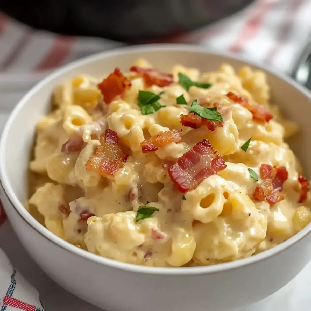 Bacon Jalapeño Cauliflower Mac and Cheese for Comfort Lovers 32 Bacon Jalapeño Cauliflower Mac and Cheese
